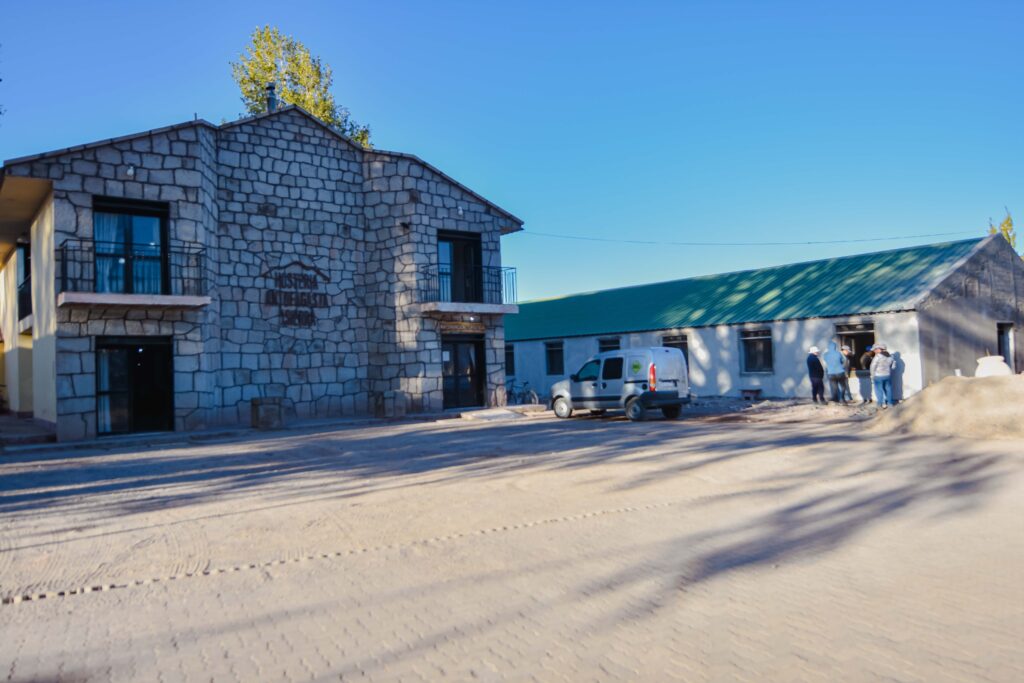 Reinversión minera en turismo: La ampliación de la hostería de Antofagasta, en su etapa final