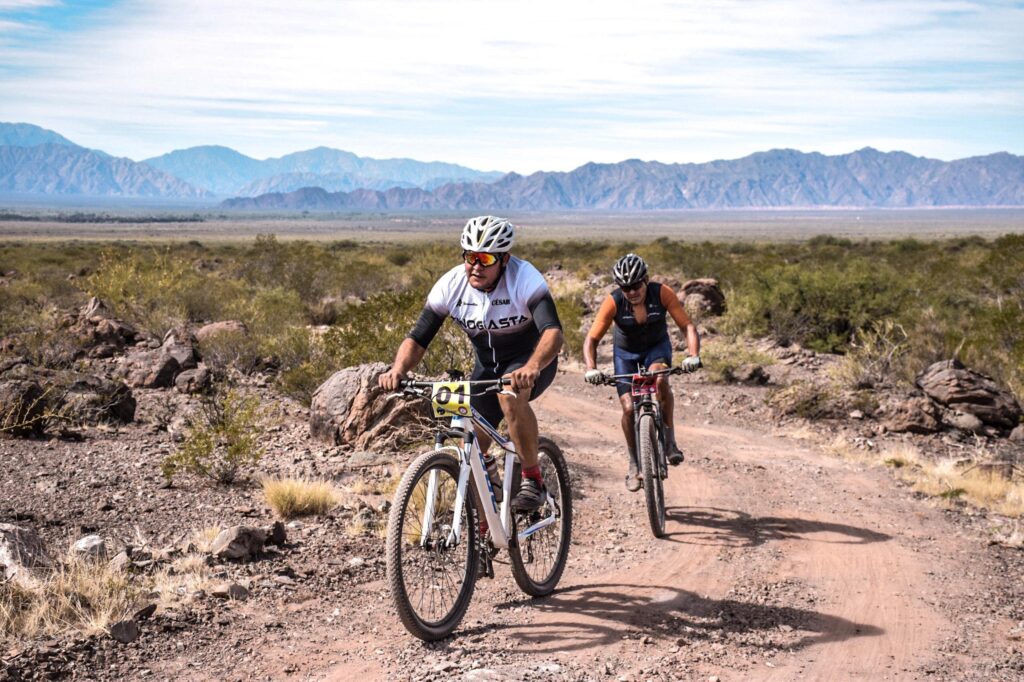 Tinogasta Inaugura la Temporada de Mountain Bike con Gran Éxito en un Escenario Natural Espectacular