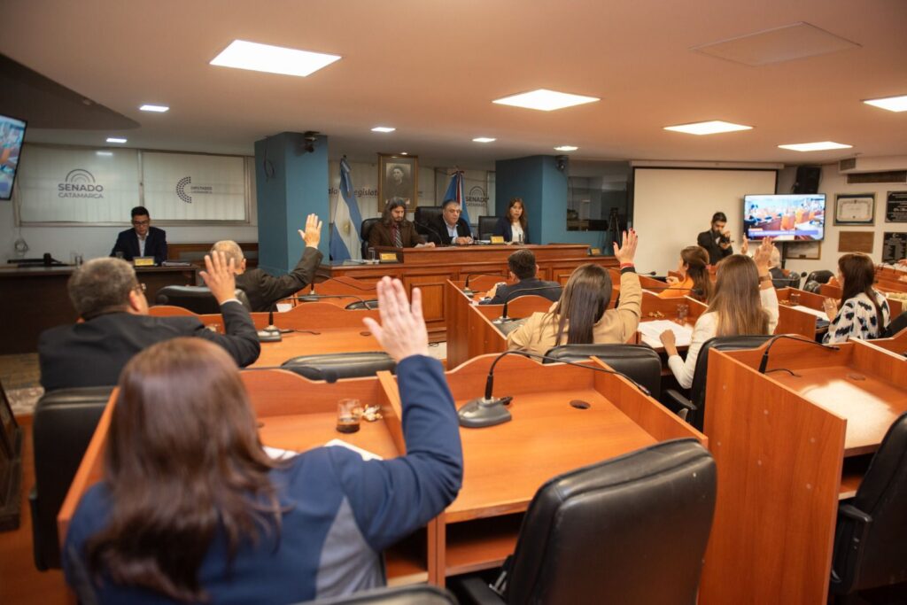 Media sanción a la Ley de Medición, Compensación y Reducción de la Huella De Carbono