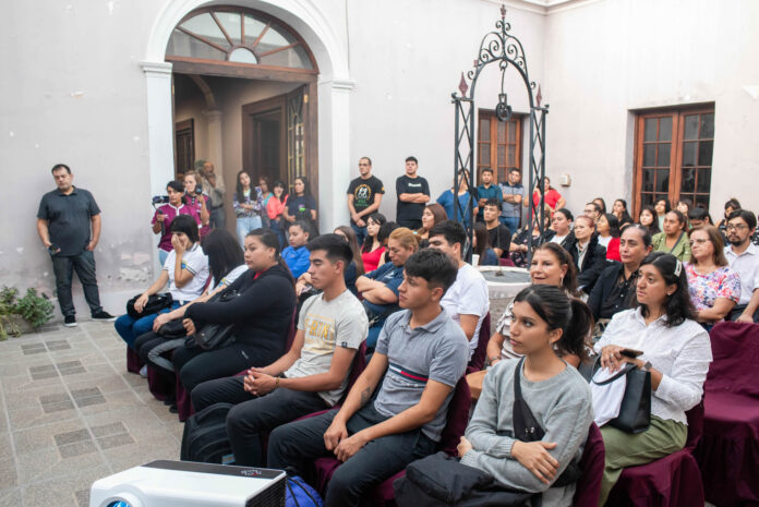 Charla Museo Historico_02