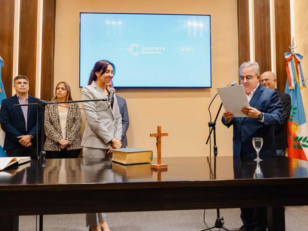 Juró la nueva ministra de Salud