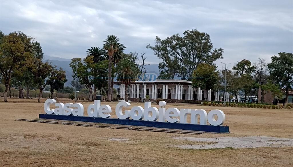 Gabinete en revisión: aparece un nombre clave en el radar de Jalil