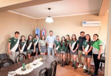 Presentaron el proyecto “Huellas de Esperanza” al intendente Ernesto Andrada