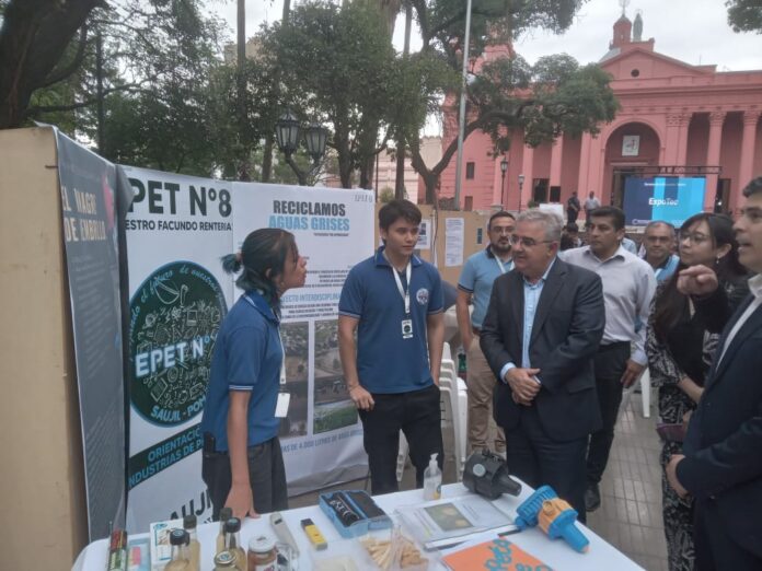 WhatsApp Image 2025-11-12 at 20.18.02