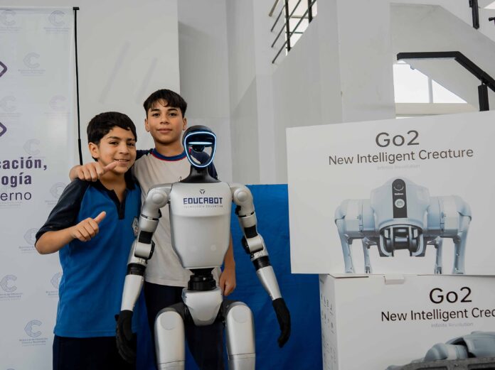 Catamarca inauguró su primera aula S.T.E.A.M (2)