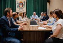 El Gobernador convocó a legisladores para analizar la posible convocatoria a Sesiones Extraordinarias