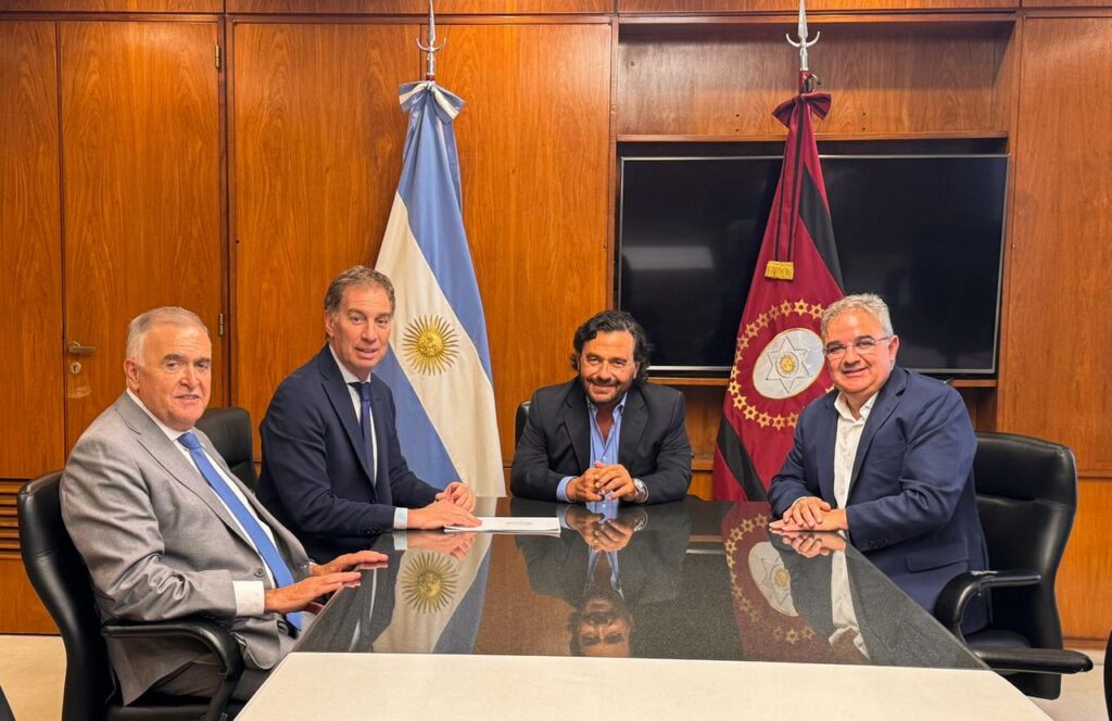 Gobernadores del norte plantearon la disminución en recursos que significaría la modificación del Impuesto a las Ganancias