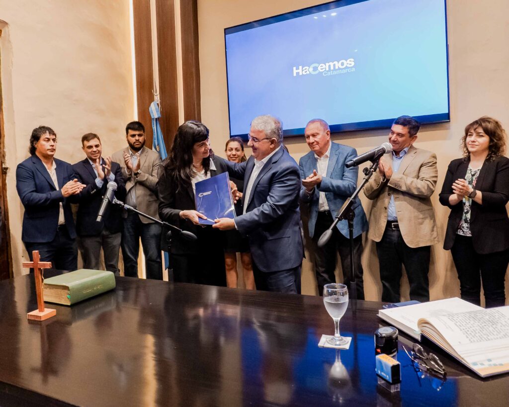 Teresita Regalado asumió como nueva ministra de Minería de Catamarca