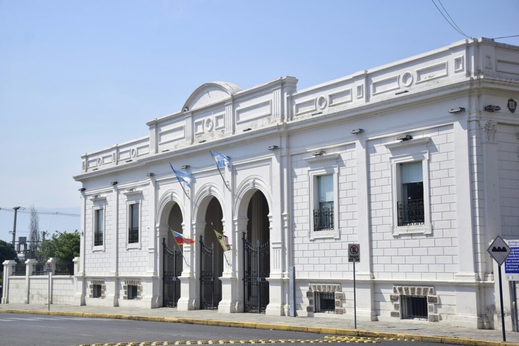 Capital formaliza otros 173 pases a planta permanente