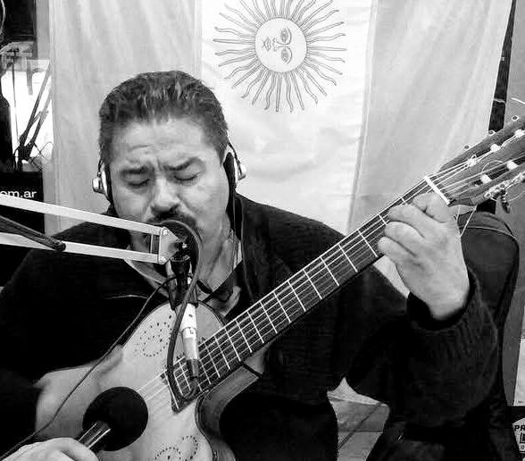 Dolor en la cultura catamarqueña: falleció el profesor y músico Armando Atilio Molas