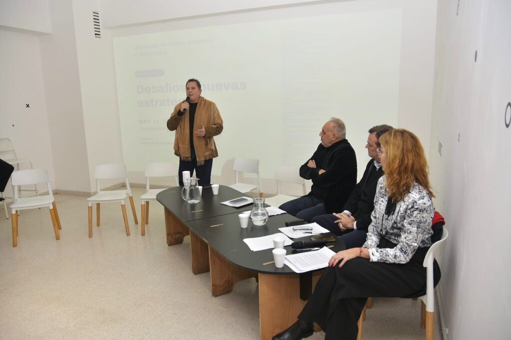Fidel Sáenz expuso en Córdoba sobre el rol estratégico de la vivienda en el desarrollo económico y social