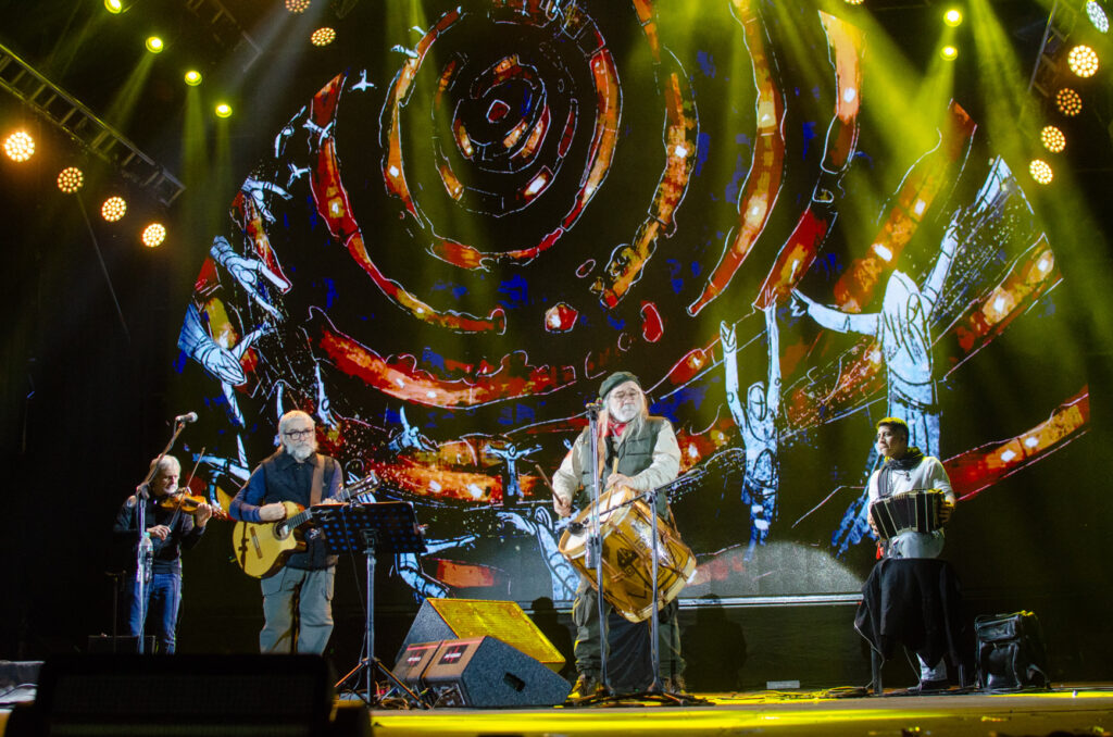 El Patio del Poncho recibirá la mística festivalera del Dúo Coplanacu