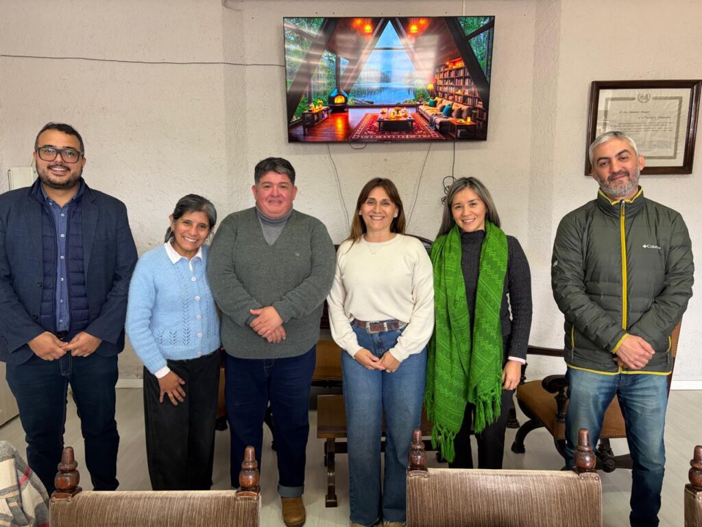 Cambio demográfico: Salud Municipal articula acciones con el Conicet, la UNCA y el Gobierno Provincial