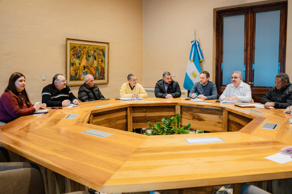 Por pedido de las comunidades, realizarán una modificación de traza en Ruta 43 para que incluya a Los Nacimientos