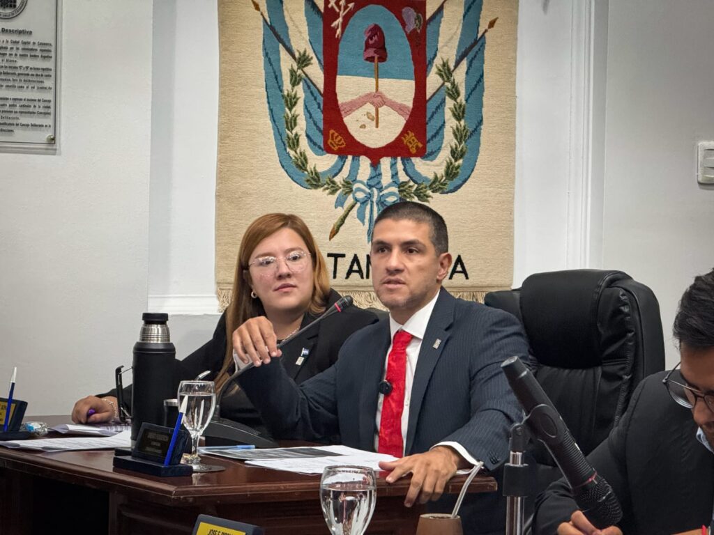 Arde el Concejo Deliberante: Lecba S.R.L