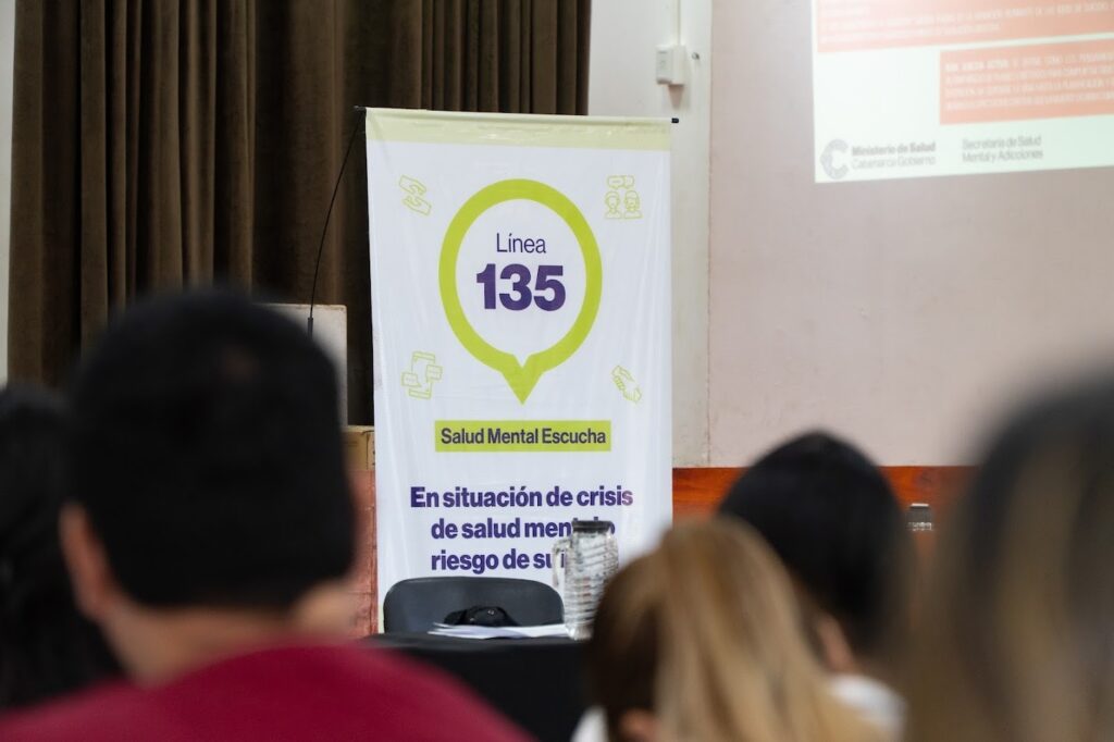 La Línea 135 brindó más de 2500 asistencias de escucha y acompañamiento en salud mental