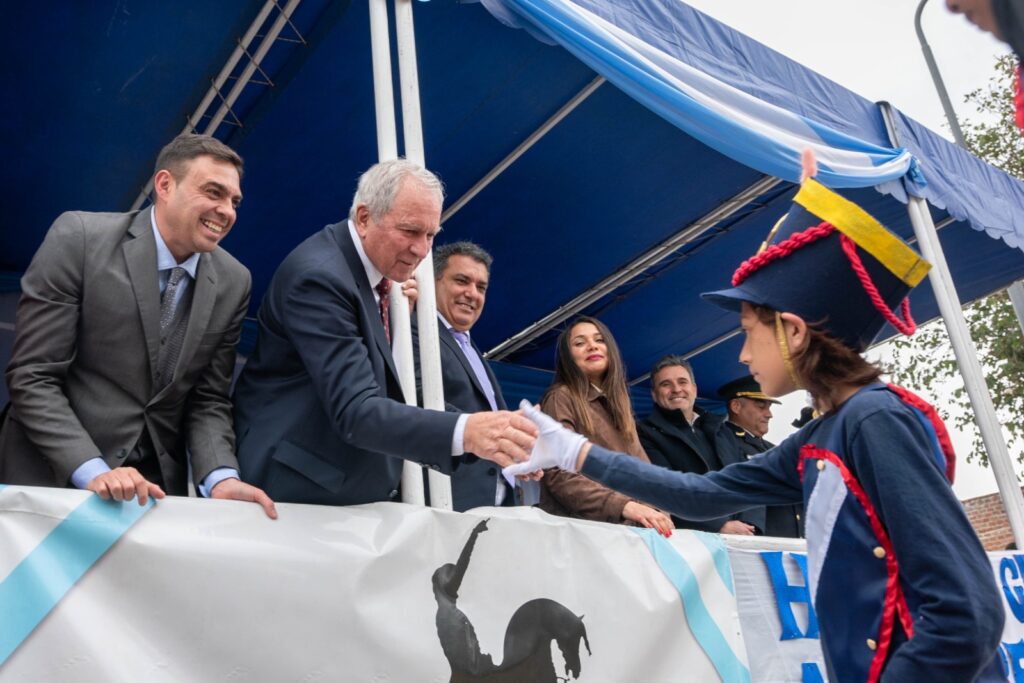 El vicegobernador Dusso encabezó en Los Altos el acto por San Martín y la inauguración de obras