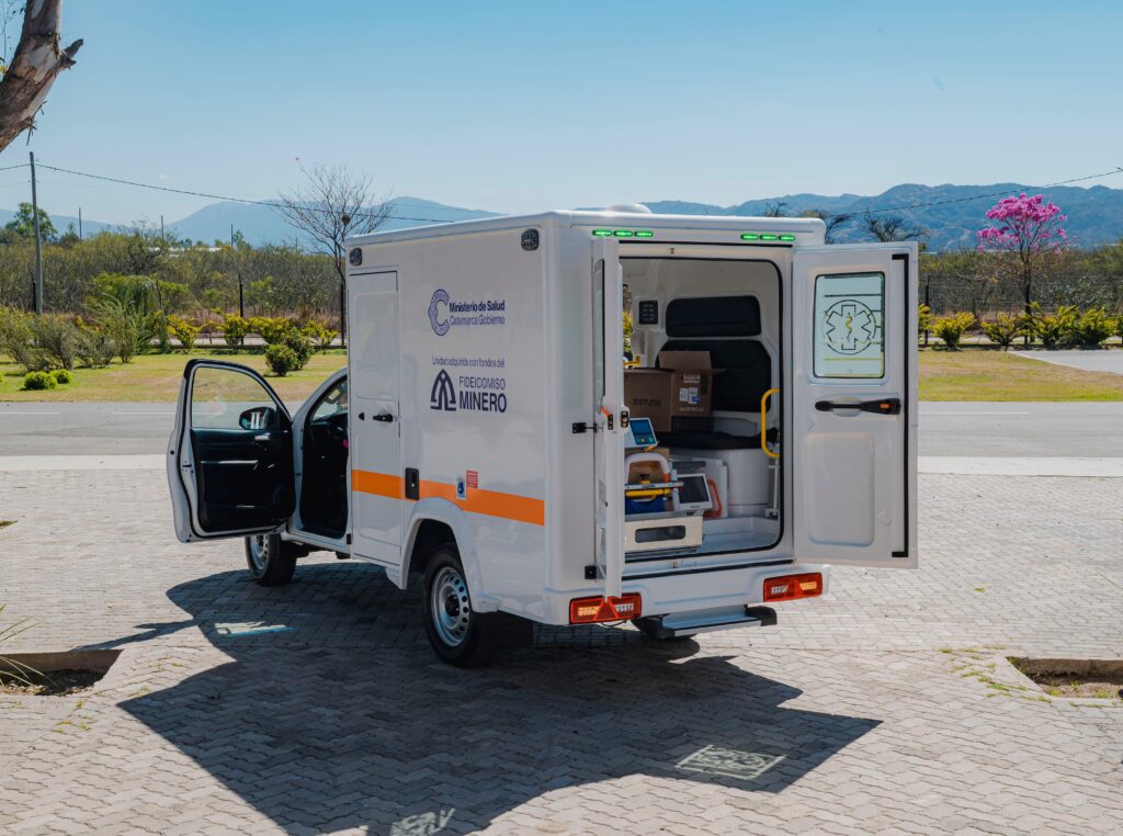 Fiambalá recibió una ambulancia 4×4 para reforzar la atención sanitaria en la zona cordillerana