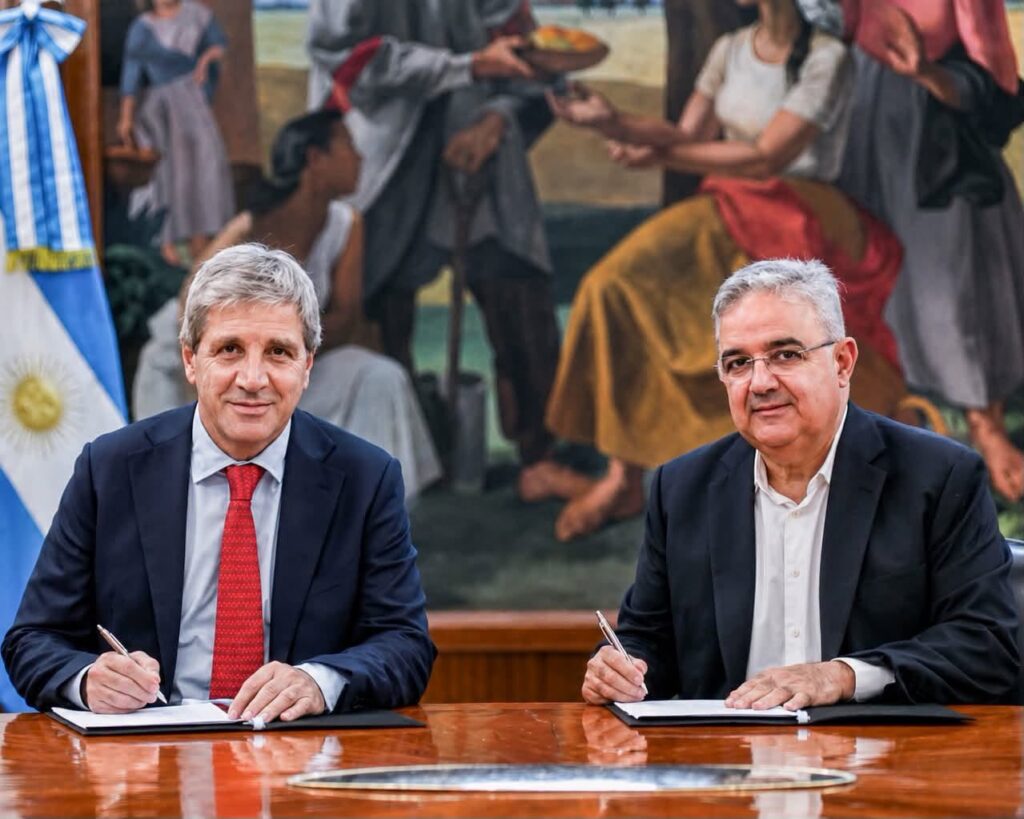 Catamarca firmó convenios con Nación para consolidar la estabilidad fiscal