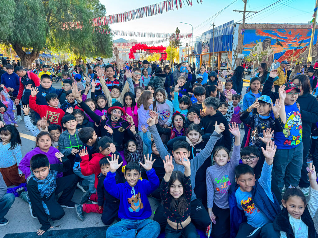 Más de 4.000 niños celebraron el Mes de las Infancias en Tinogasta