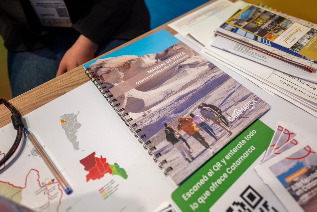 Catamarca muestra la diversidad de sus regiones y suma herramientas para el sector en la FIT