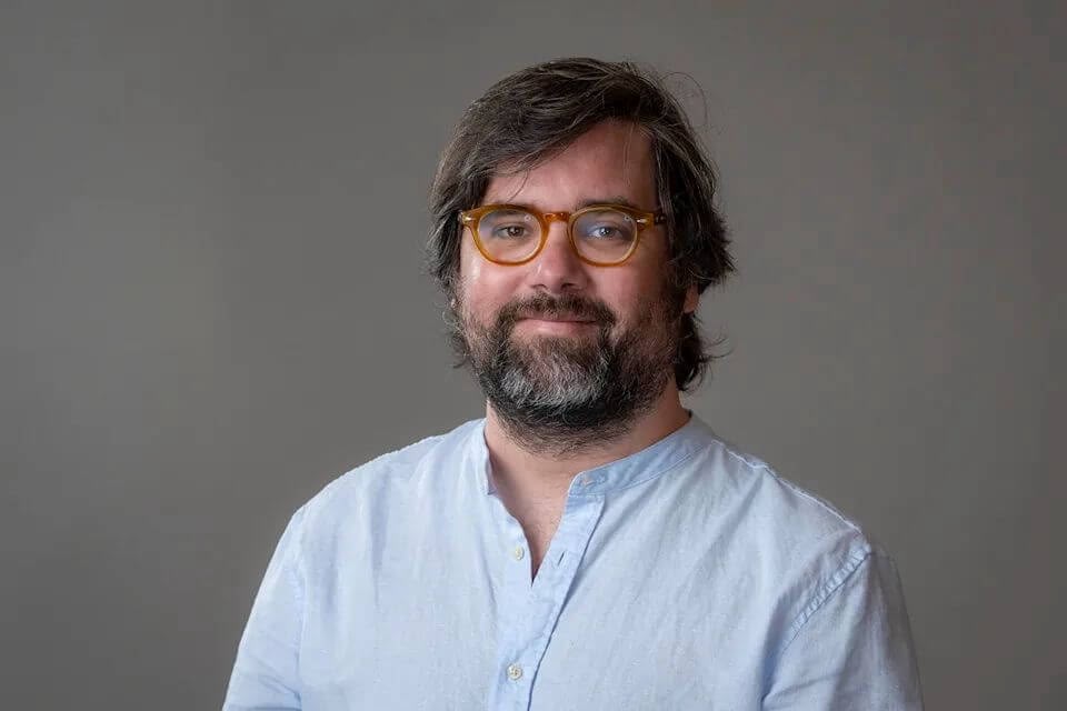 Santiago Siri llega a la Feria del Libro Catamarca para presentar Tecnosapiens