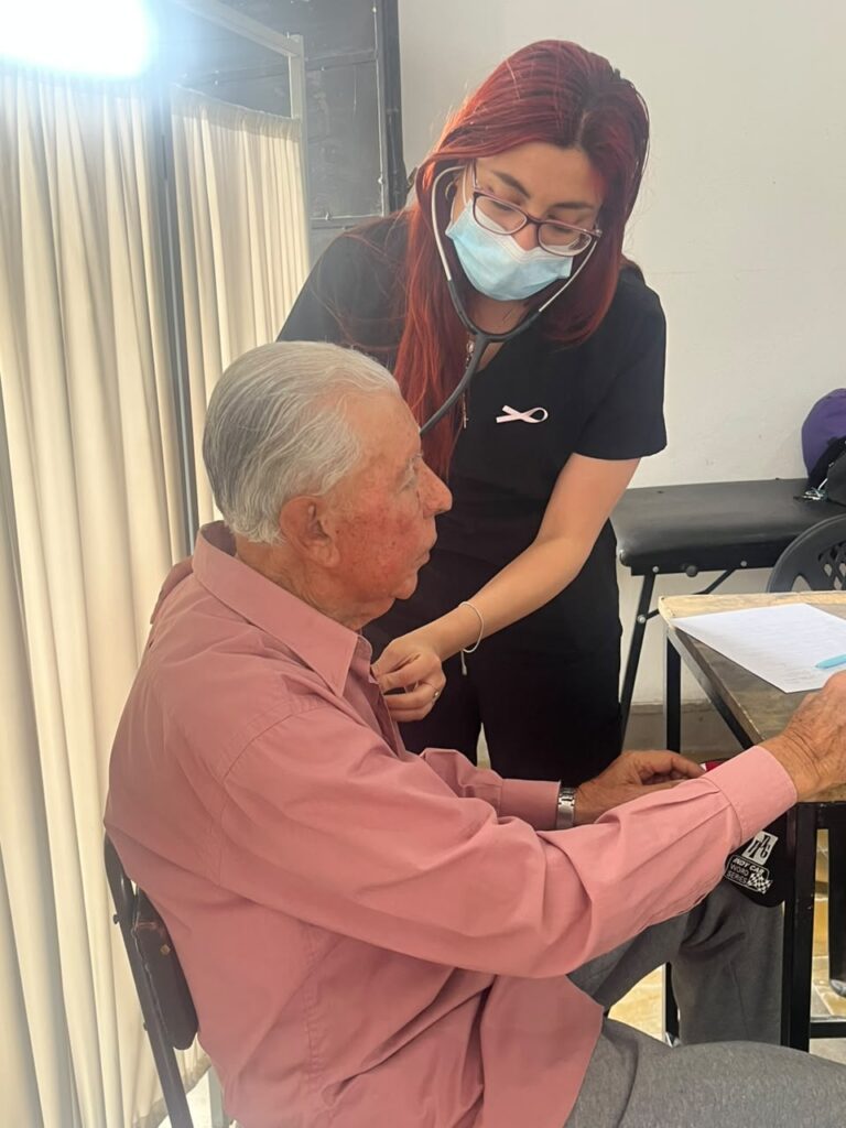 Lleguemos al Barrio brindó más de 350 atenciones en La Viñita