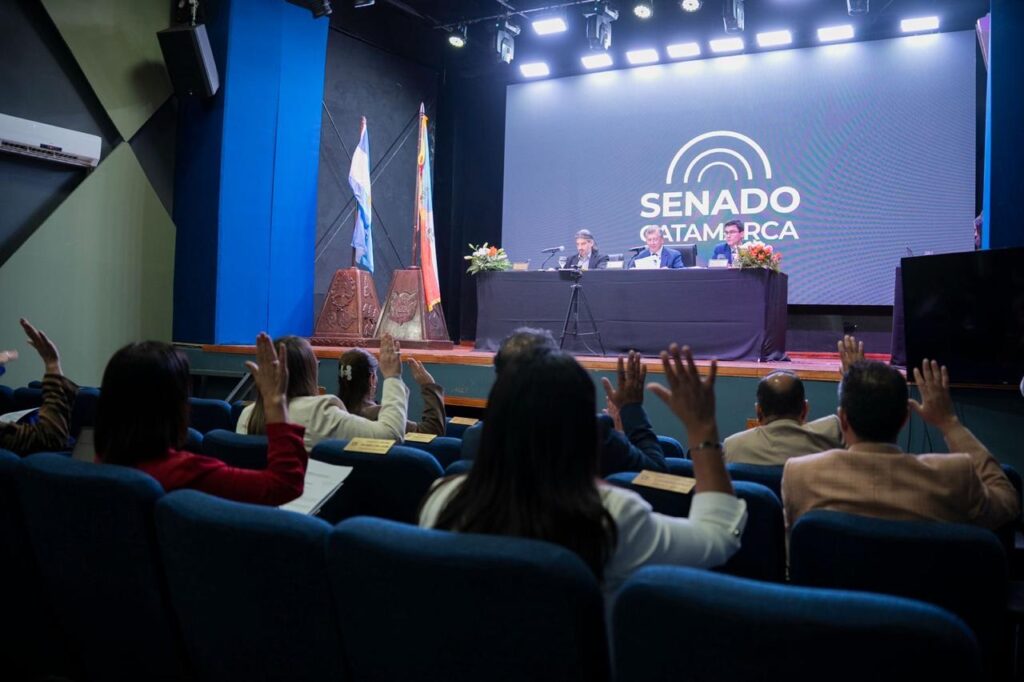 El Senado llevó su labor legislativa a Recreo y reafirmó su compromiso con el interior