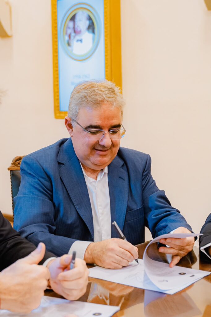 Raúl confirmó un aumento de $100.000 para beneficiarios de Becas Catamarca Incluye